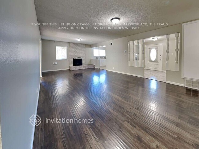 Foto del edificio - 1638 E 220th St