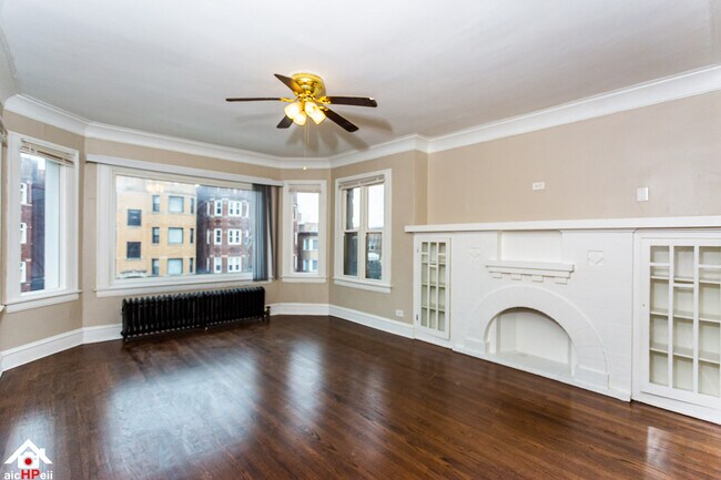 Living Room - 8226 S Vernon Ave