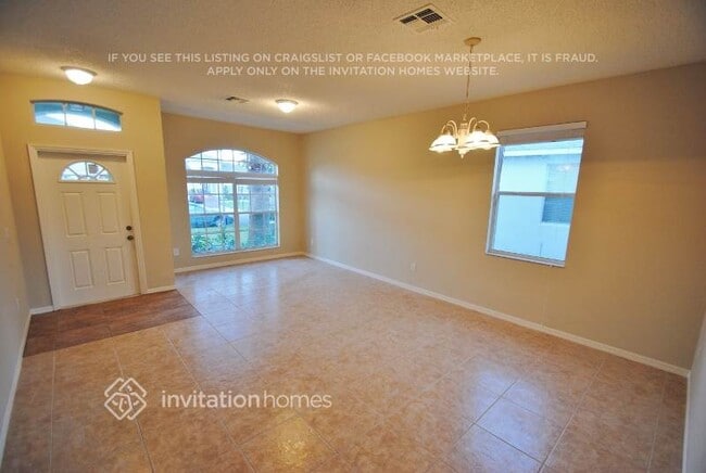 Foto del edificio - 2740 Daybreak Dr