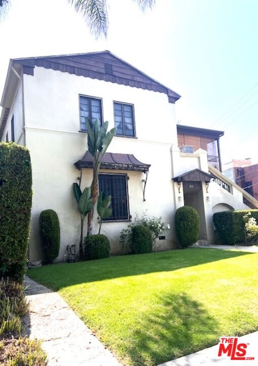 Foto principal - 220 S Martel Ave