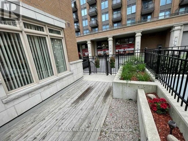 Building Photo - 383 Prince of Wales Dr