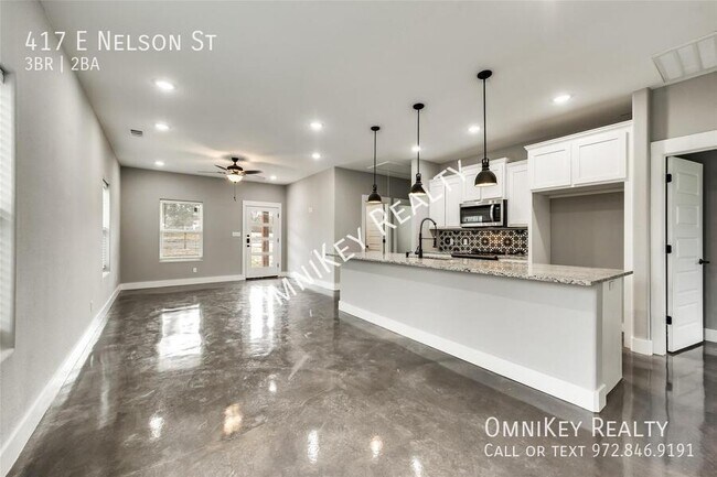 Foto del edificio - 417 E Nelson St
