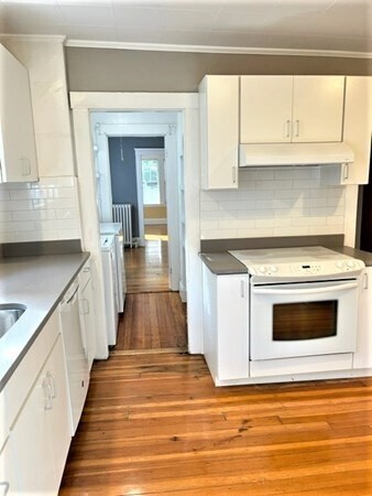 Foto del edificio - 332 Walden St