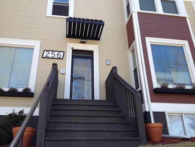 Foto del edificio - Marshall Ave Apts