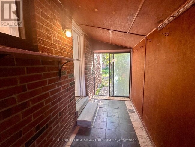 Building Photo - 4170 Sunset Valley Ct