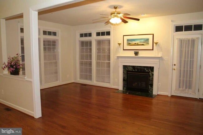 Building Photo - 12423 Falconbridge Dr