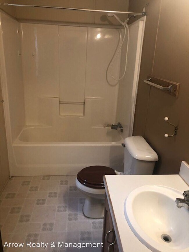 Foto del edificio - 3 br, 2 bath House - 214 Lincoln Ave.
