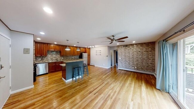 Photo - 1261 Island Dr Apartment