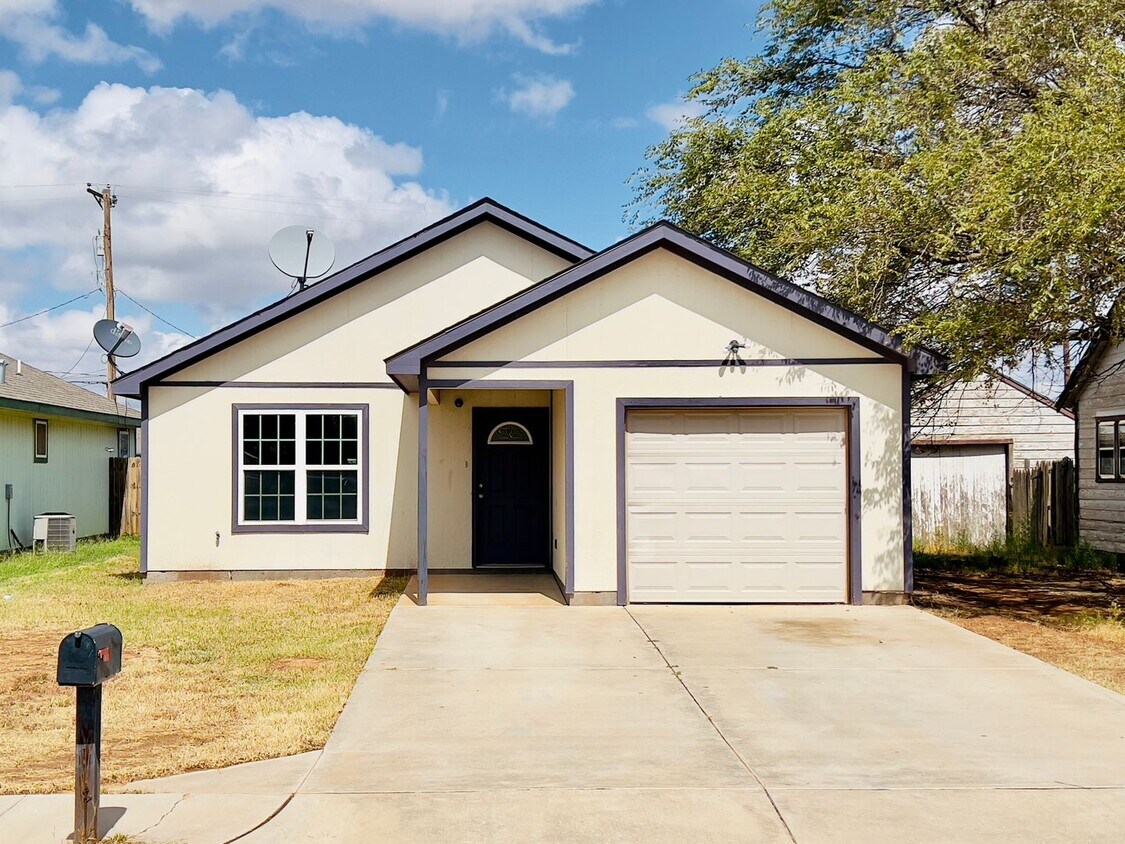 500 MOVEIN SPECIAL Great 3/2/1 in South... House Rental in Lubbock