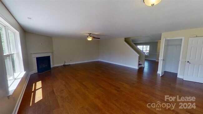Building Photo - 8705 Donnellson Common Ct