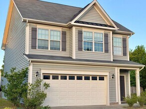 Building Photo - 4601 Fonso Dr