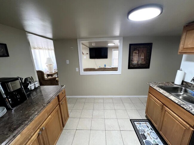 Foto del edificio - 124 N Portland Ave