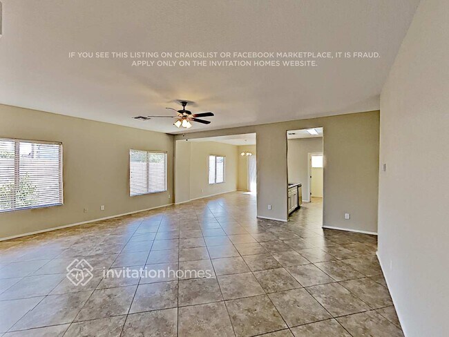 Foto del edificio - 30012 N Desert Willow Blvd