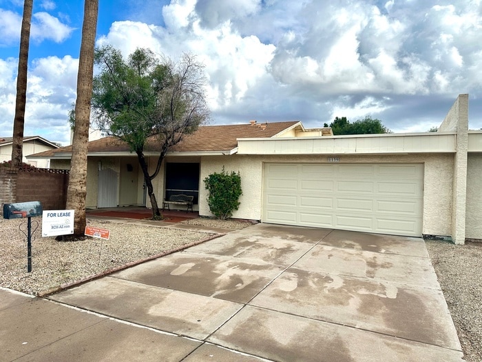 Trails at Scottsdale! Updated patio home with multiple patios - Trails at Scottsdale! Updated patio home with multiple patios