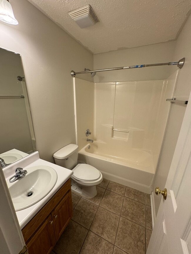 Photo - Updated Auburn Duplex Townhome