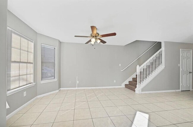 Building Photo - 3019 La Estancia Ln