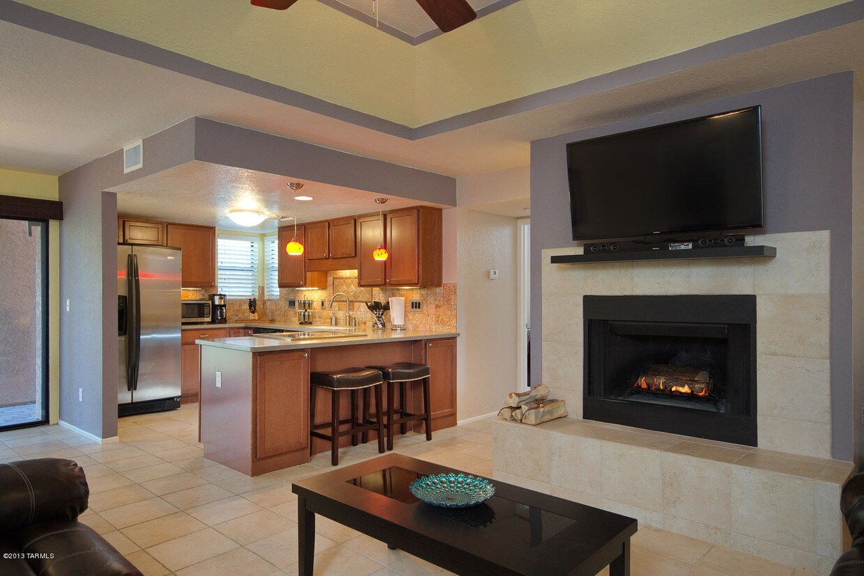 Primary Photo - 5051 N Sabino Canyon Rd