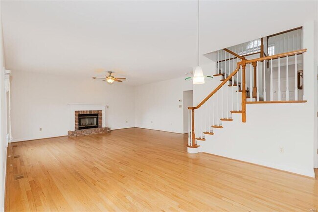 Building Photo - 24 Chaminade Dr
