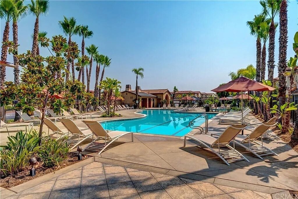 12367 Azaleas Dr, Santa Fe Springs, CA 90670 Townhome Rentals in