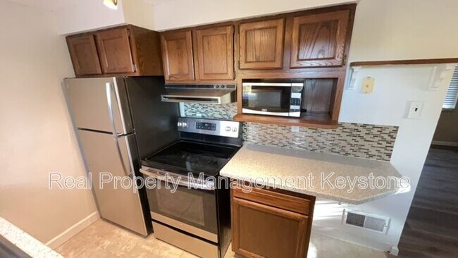 Foto del edificio - 5114 Caste Dr