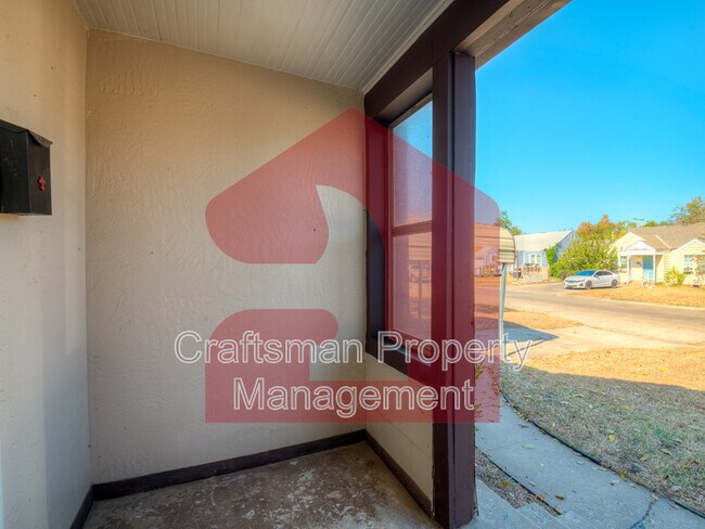Foto del edificio - 3132 NW 28th St