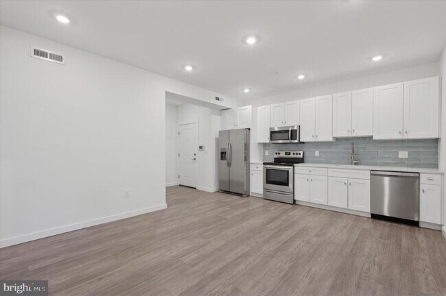 Foto del edificio - 1617 Ridge Ave