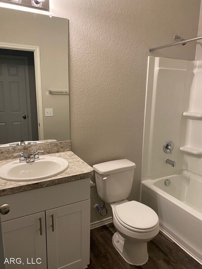 Foto del edificio - 4 br, 2 bath House - 20839 Acorn Valley Drive