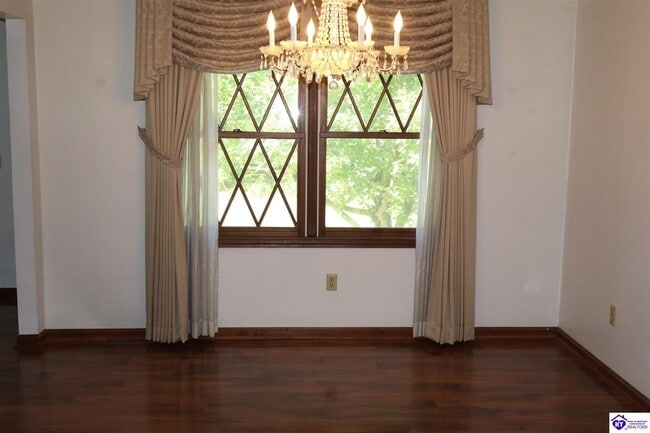 Building Photo - 143 Santa Fe Trl