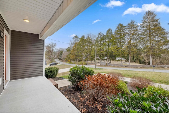 Photo - 5009 Spring Creek Rd House