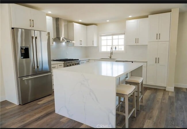 Building Photo - 18271 Roberta Cir