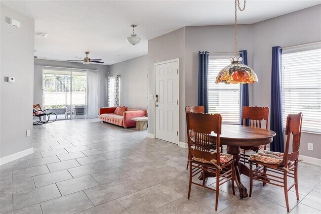 Foto del edificio - 3825 Quaint Ln