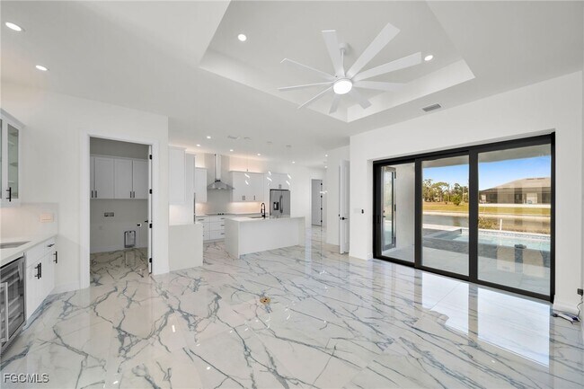 Foto del edificio - 2521 Diplomat Pkwy W