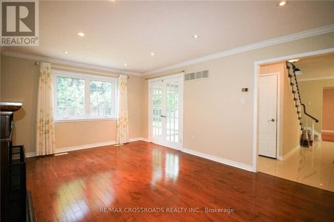 Building Photo - 106 Abbeywood Trail
