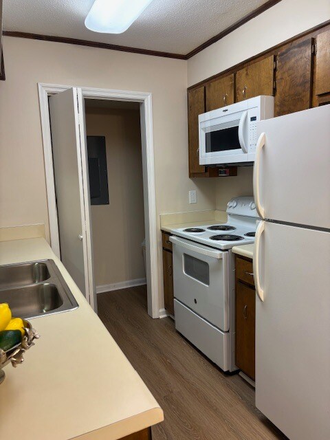 La cresta - Ridge Crossing Apartments