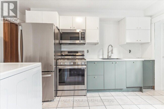 Building Photo - 89 Strathmore Blvd