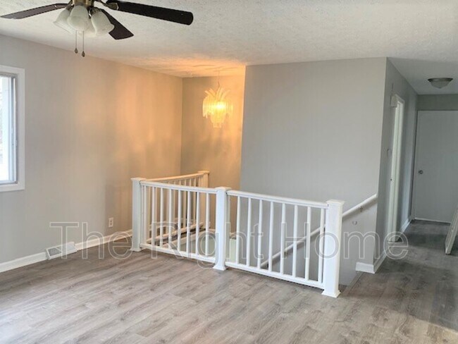 Foto del edificio - 23702 Walnut Cir