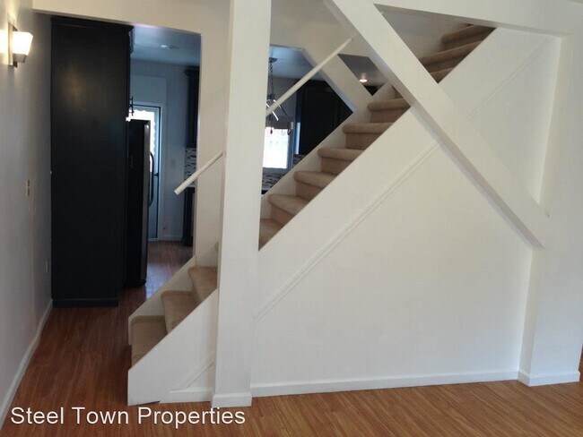 Building Photo - 2 br, 1 bath House - 2823 Edwards Way