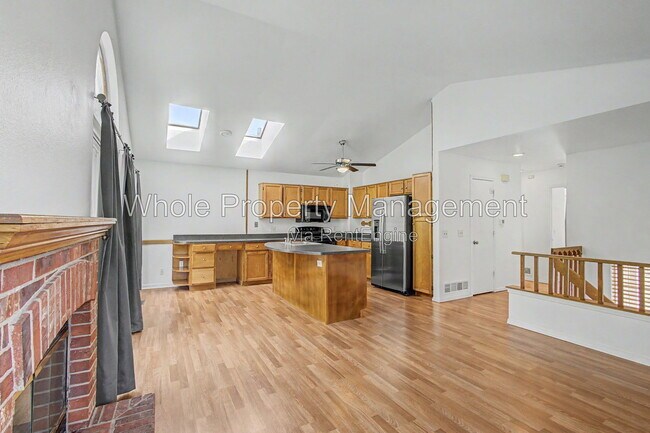 Foto del edificio - 3731 Shefield Dr