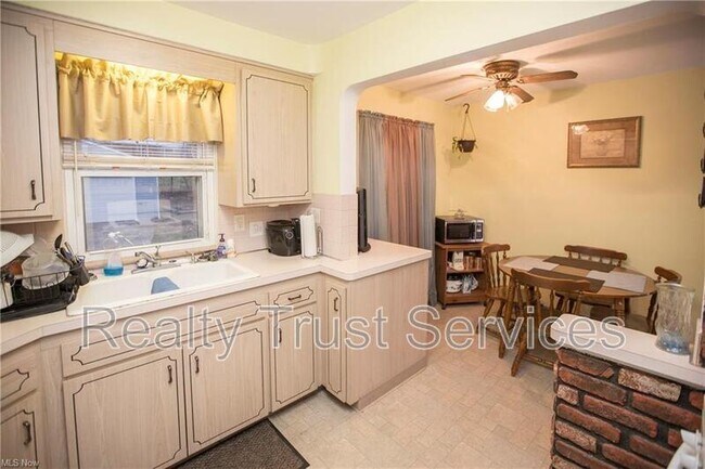 Foto del edificio - 5127 E 126th St