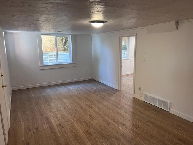 Photo - 2285 Gray St Apartment