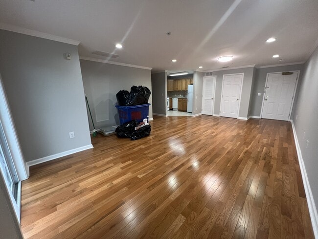 Photo - 39 Union St Townhome