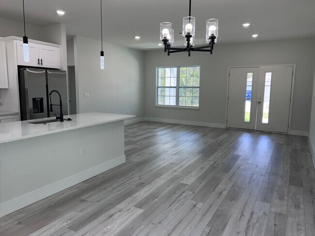Foto del edificio - New Construction Rental
