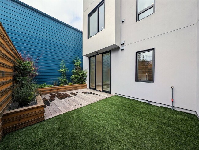 Foto del edificio - 2709 23rd St