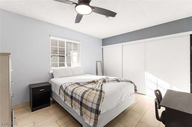 Foto del edificio - 3921 Avonwood Ave