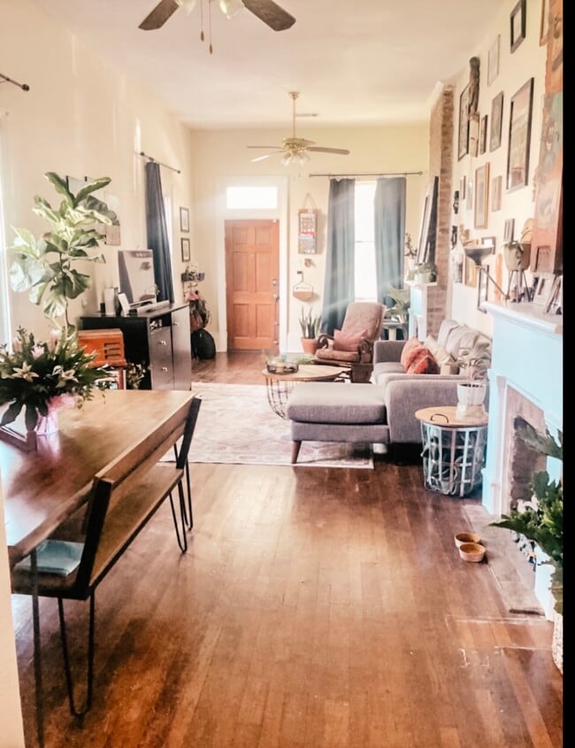 Living and Dining - 2113 Toledano St