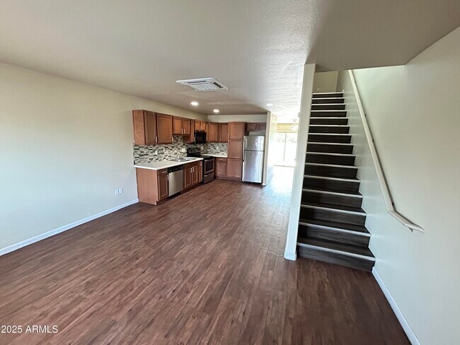 Foto del edificio - 17402 N 19th Ave