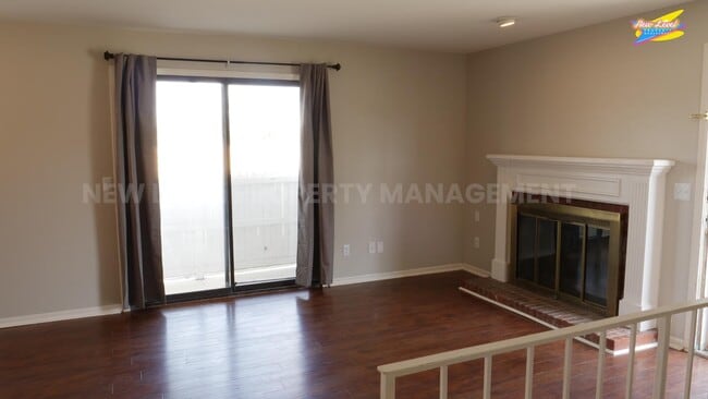 Building Photo - 1717 S Cypress St