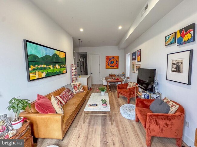 Building Photo - 5309 Connecticut Ave NW