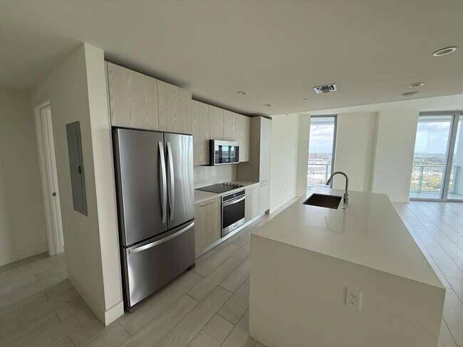 Foto del edificio - 2000 Metropica Wy