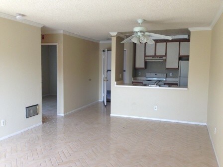 Foto del edificio - 4260 Third Ave